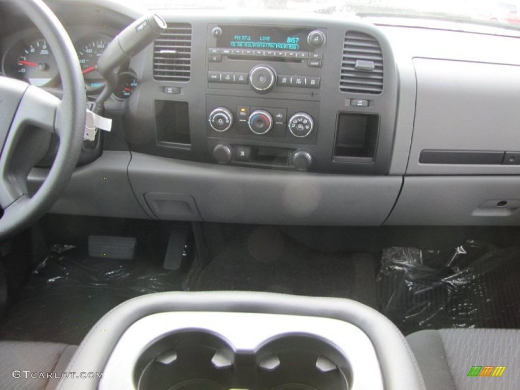 2011 Silverado 1500 LS Crew Cab - Sheer Silver Metallic / Dark Titanium photo #12