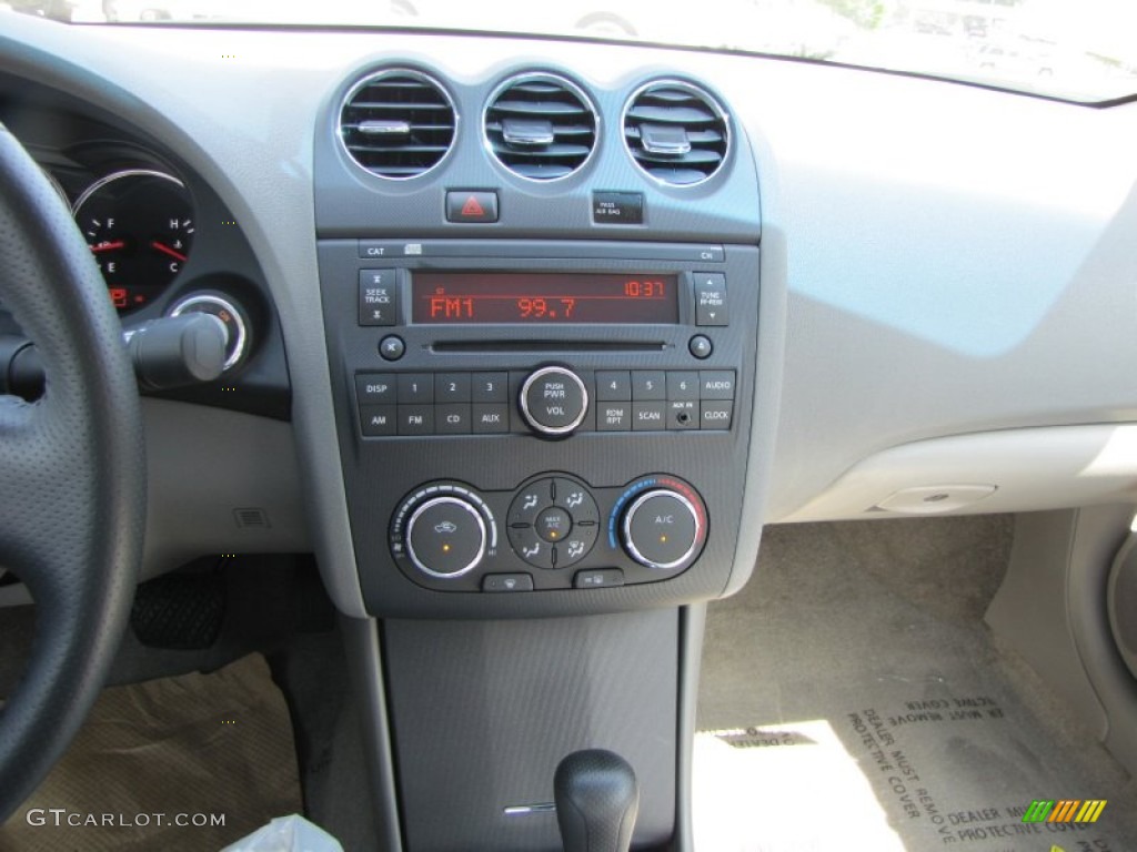 2012 Nissan Altima 2.5 S Controls Photo #52603700