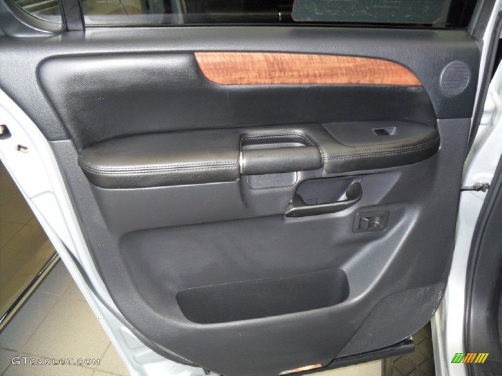 2008 Nissan Armada LE 4x4 Charcoal Door Panel Photo #52604342
