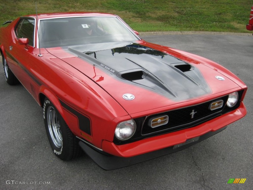 1971 Mustang Mach 1 - Bright Red / Black photo #2