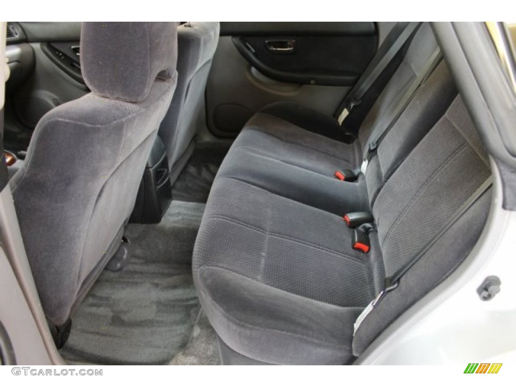 Gray Moquette Interior 2004 Subaru Legacy L Sedan Photo #52606610