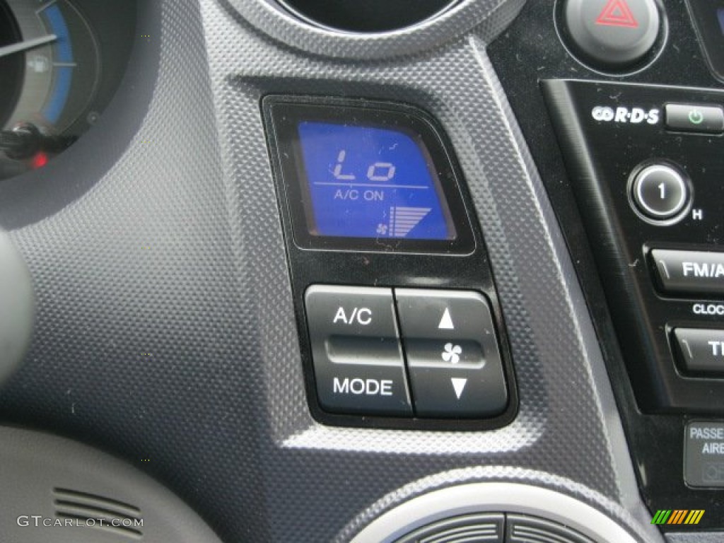 2010 Honda Insight Hybrid LX Controls Photo #52607003