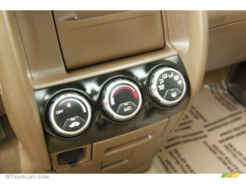 2003 CR-V EX 4WD - Clover Green Pearl / Saddle photo #22