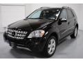Black - ML 350 4Matic Photo No. 3