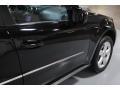 Black - ML 350 4Matic Photo No. 12