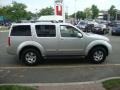 2007 Silver Lightning Nissan Pathfinder SE 4x4  photo #8