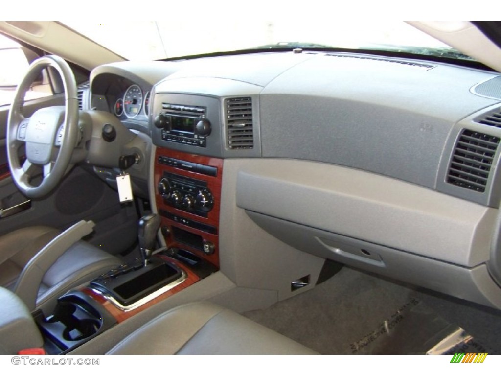 2005 Grand Cherokee Limited - Black / Medium Slate Gray photo #18