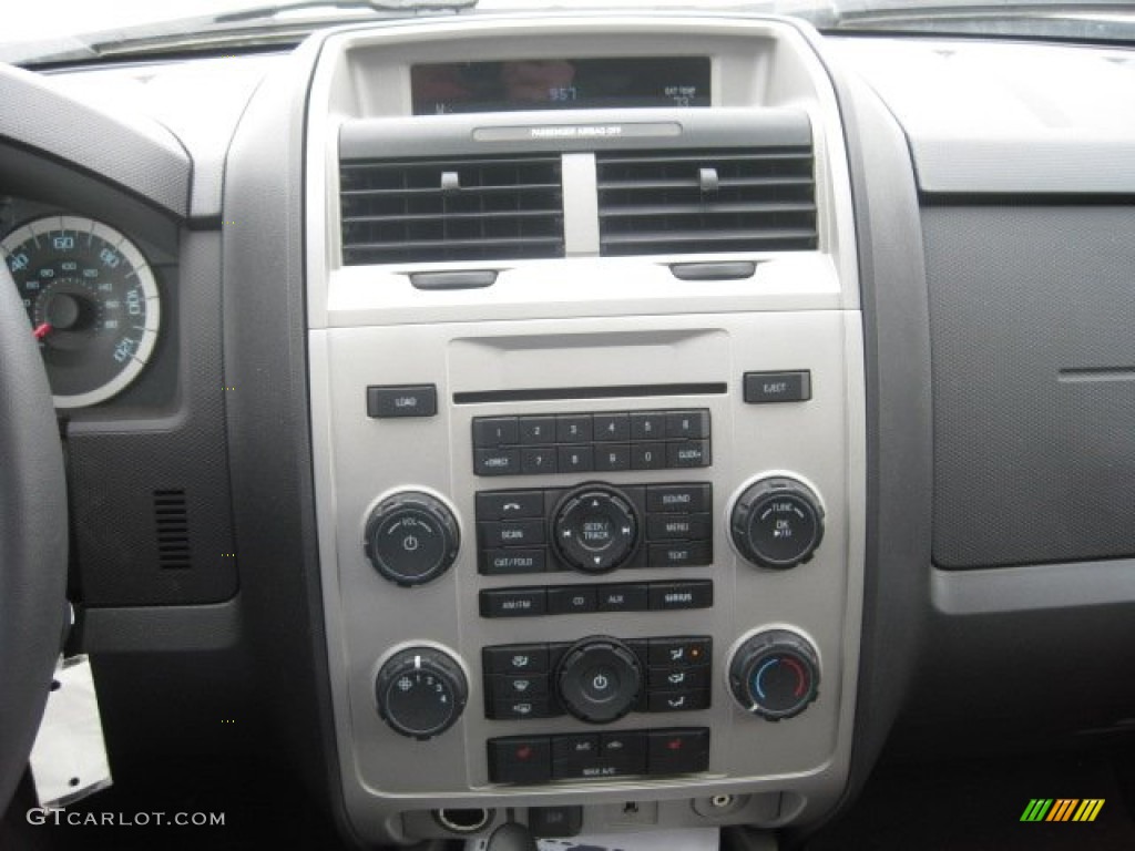 2012 Ford Escape Limited Controls Photo #52617278