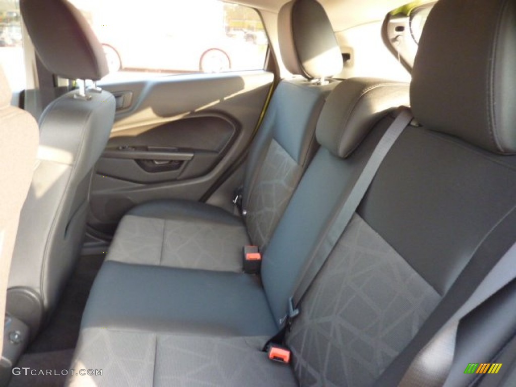 2011 Fiesta SE Hatchback - Lime Squeeze Metallic / Charcoal Black/Blue Cloth photo #11