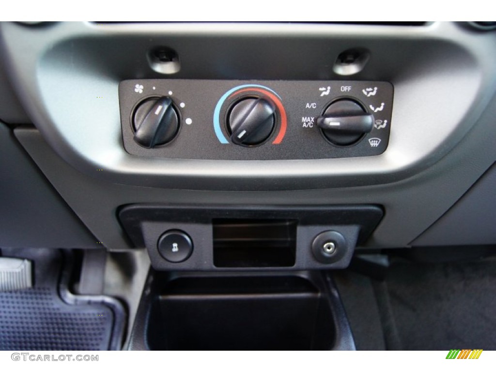 2011 Ford Ranger XLT SuperCab Controls Photo #52621808