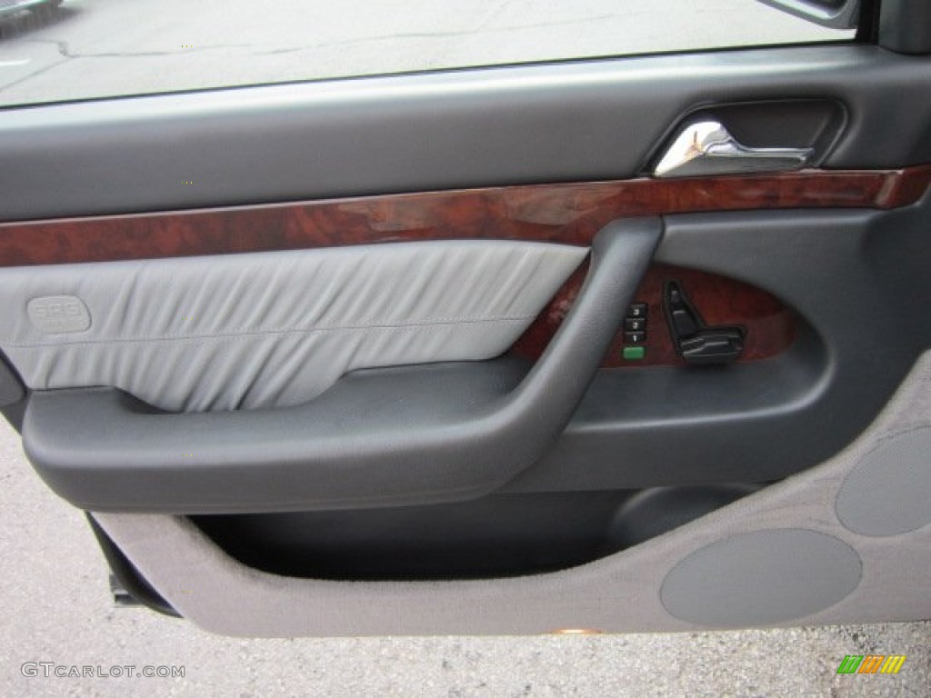 1999 Mercedes-Benz S 420 Sedan Door Panel Photos