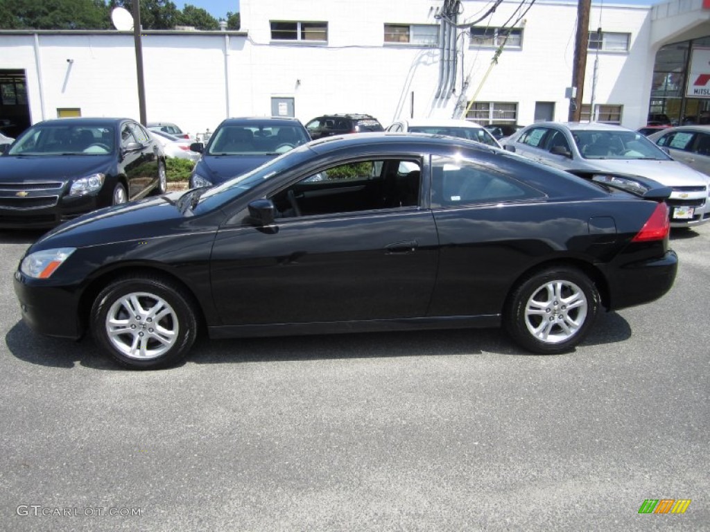2006 Accord LX Coupe - Nighthawk Black Pearl / Black photo #3
