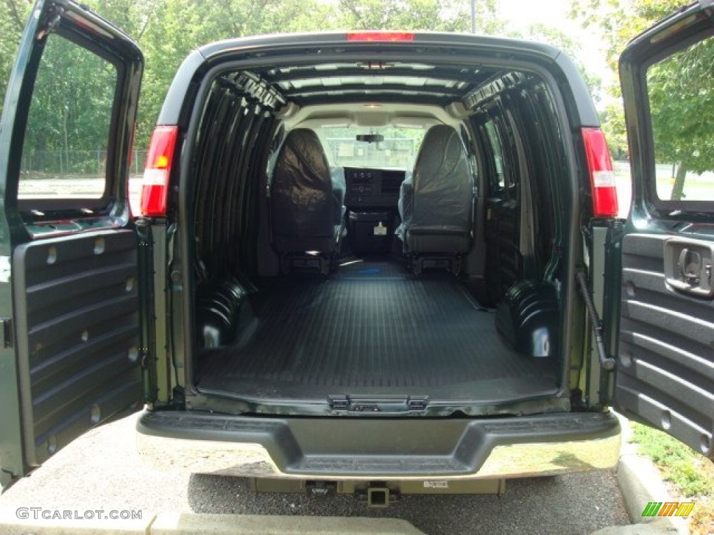 2011 Chevrolet Express 2500 Work Van Trunk Photo #52629890