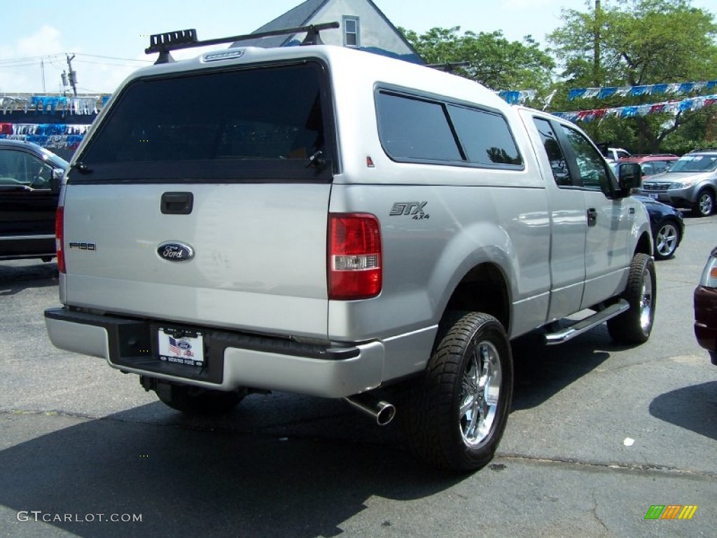 2006 F150 STX SuperCab 4x4 - Silver Metallic / Medium Flint photo #6