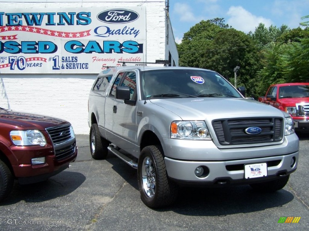 2006 F150 STX SuperCab 4x4 - Silver Metallic / Medium Flint photo #7