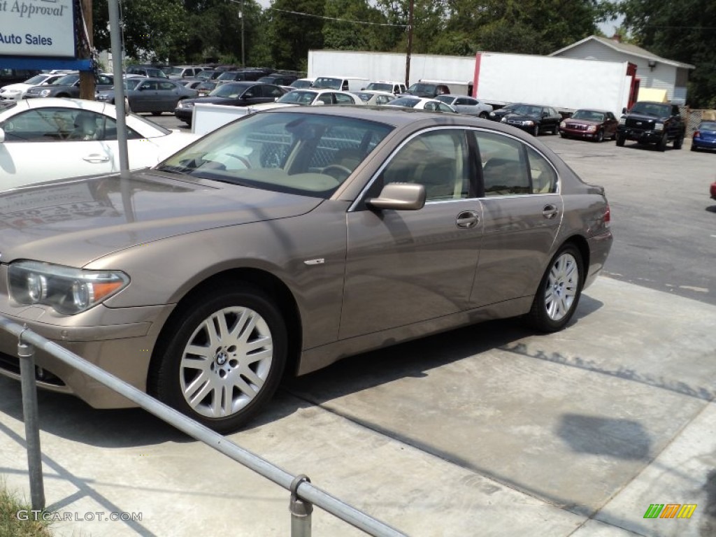 2002 7 Series 745i Sedan - Kalahari Beige Metallic / Beige III photo #1