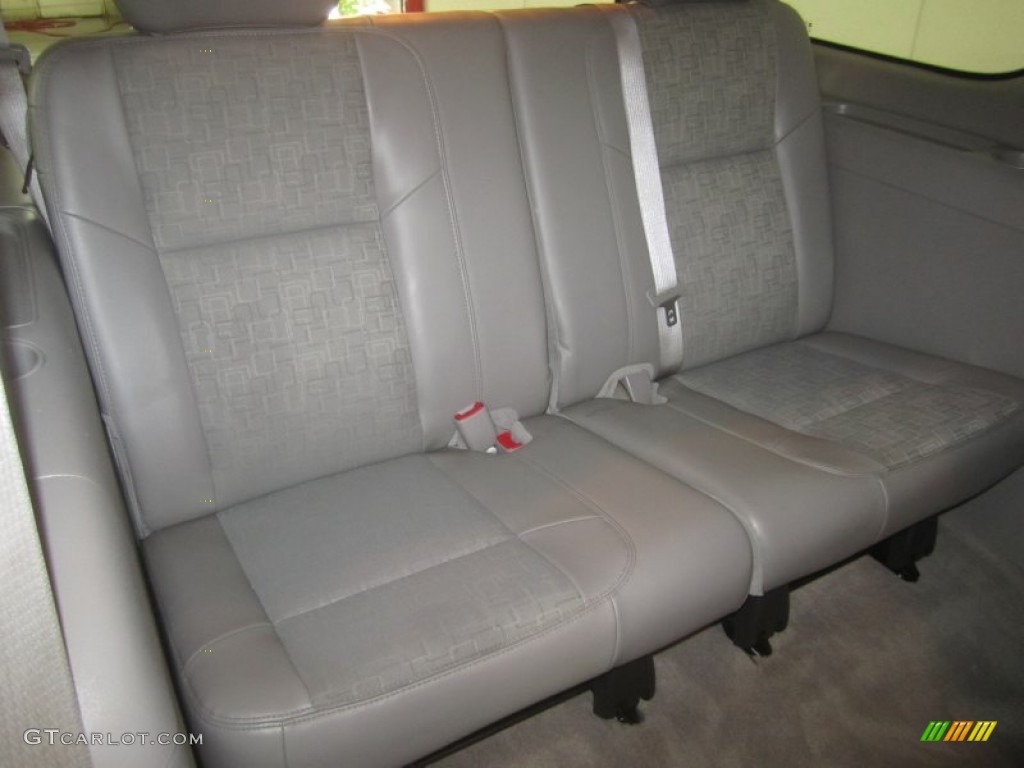 2005 Relay 2 - Midnight Blue Metallic / Grey photo #15