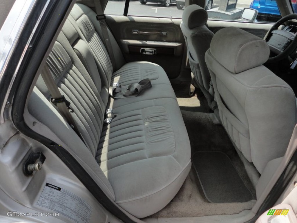 1990 Ford LTD Crown Victoria Standard LTD Crown Victoria Model interior Photo #52632956