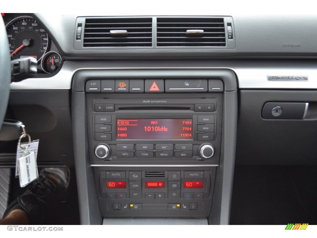 2008 A4 2.0T quattro S-Line Sedan - Light Silver Metallic / Black photo #13