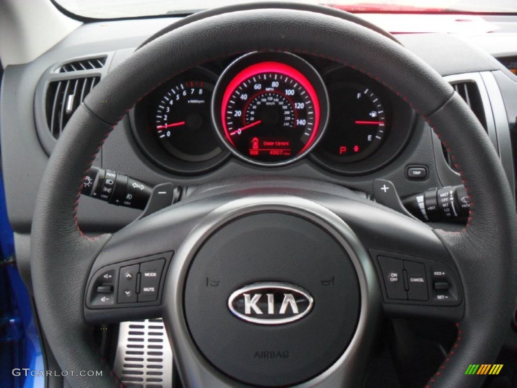 2011 Kia Forte Koup SX Black Sport Steering Wheel Photo #52635938