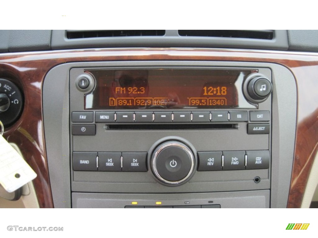 2009 Saturn Aura XR V6 Controls Photo #52638143