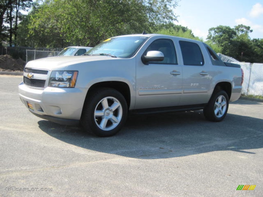 2007 Avalanche LT 4WD - Silver Birch Metallic / Ebony photo #1