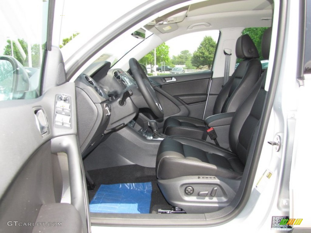 2011 Tiguan SE - Reflex Silver Metallic / Charcoal photo #3