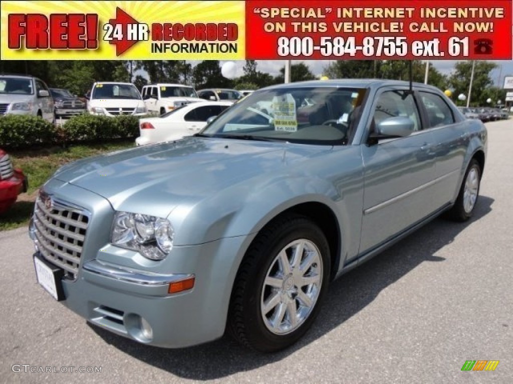 Clearwater Blue Pearl Chrysler 300