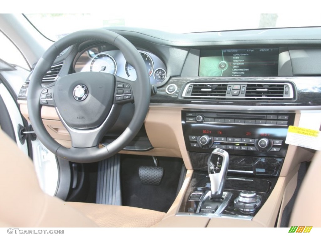 2012 BMW 7 Series 750i Sedan Saddle/Black Dashboard Photo #52648988