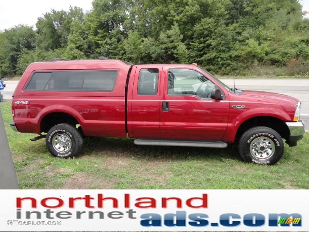 2003 F250 Super Duty XLT SuperCab 4x4 - Red Clearcoat / Medium Flint Grey photo #1