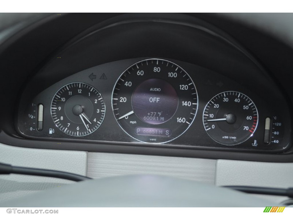 2003 Mercedes-Benz CLK 500 Coupe Gauges Photo #52653377