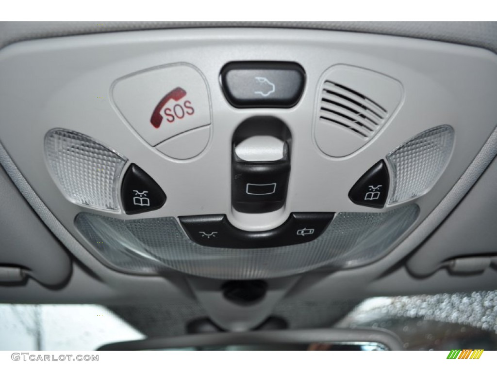 2003 Mercedes-Benz CLK 500 Coupe Controls Photo #52653434
