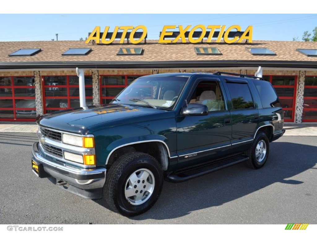 1995 Tahoe LS 4x4 - Emerald Green Metallic / Tan photo #1