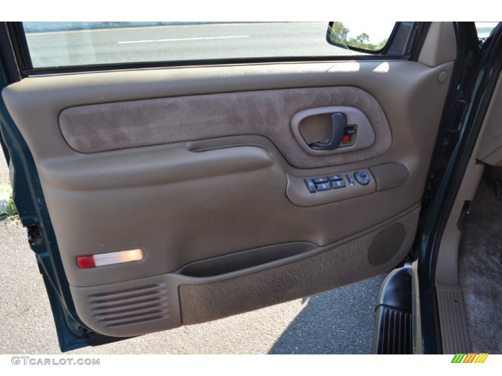 1995 Tahoe LS 4x4 - Emerald Green Metallic / Tan photo #18