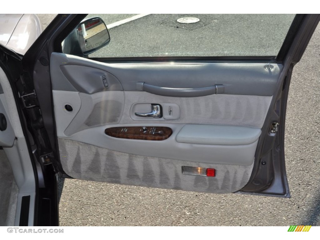 1995 Lincoln Town Car Signature Grey Door Panel Photo #52654718