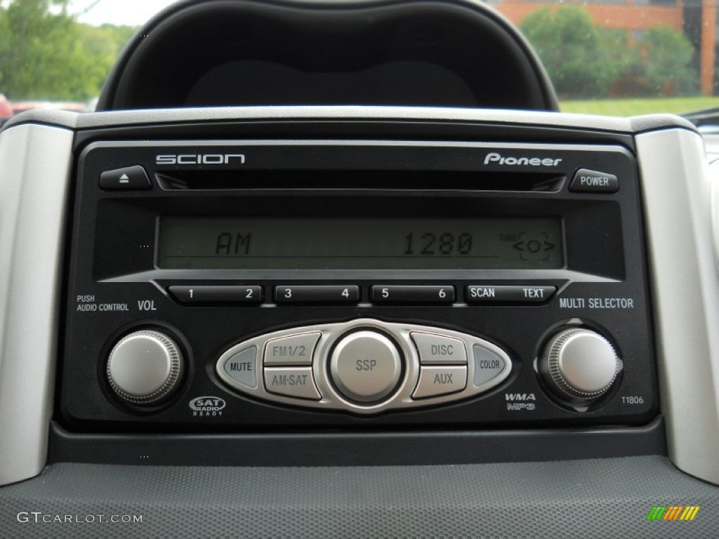 2006 Scion xA Standard xA Model Controls Photo #52660932