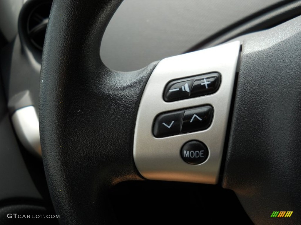 2006 Scion xA Standard xA Model Controls Photo #52660992
