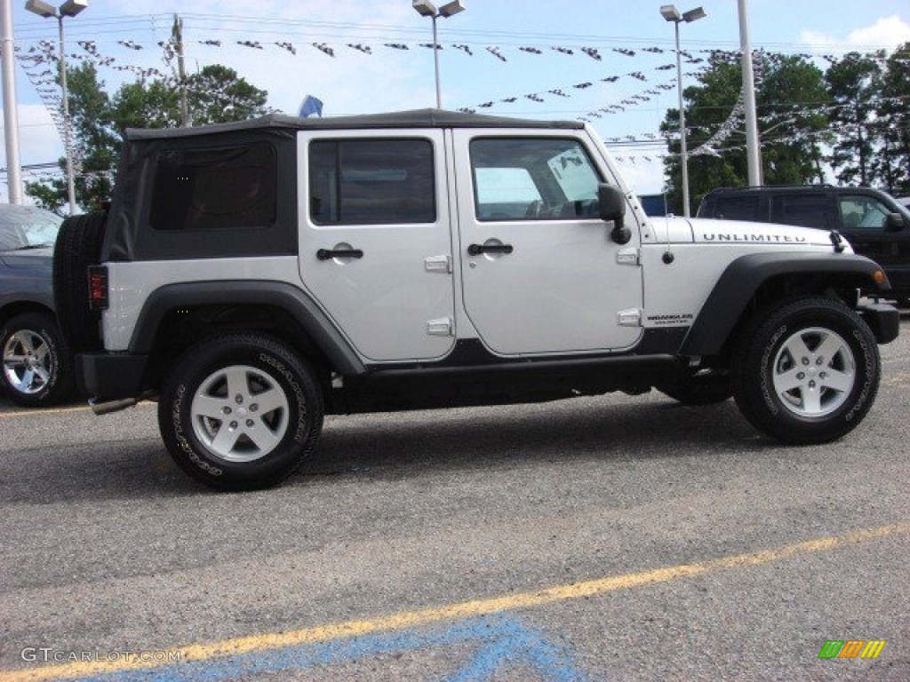 Bright Silver Metallic 2011 Jeep Wrangler Unlimited Sport 4x4 Exterior Photo #52663549