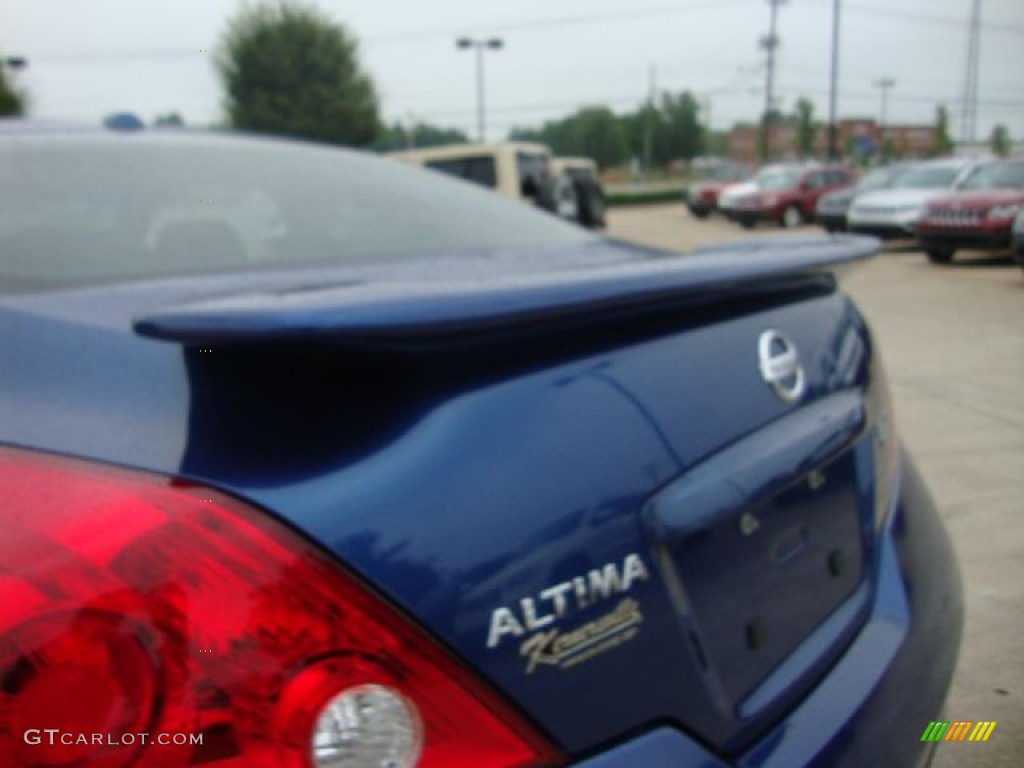 2009 Altima 3.5 SE Coupe - Azure Blue Metallic / Charcoal photo #28
