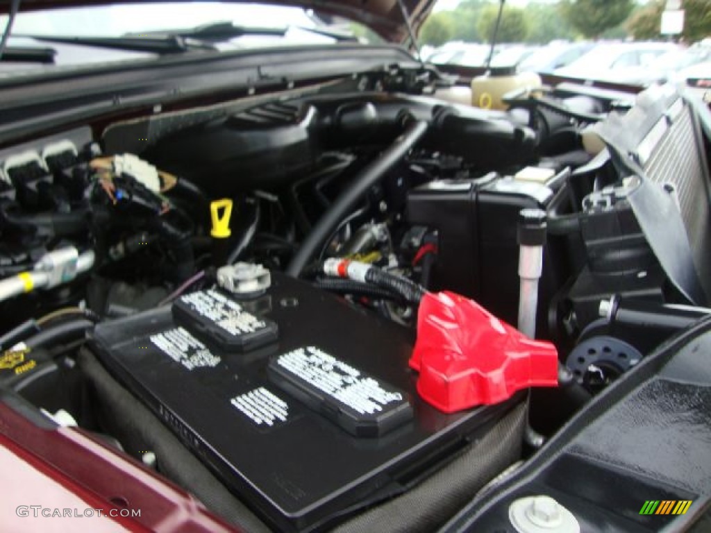 2009 Ford F250 Super Duty Lariat Crew Cab 4x4 6.8 Liter SOHC 30-Valve Triton V10 Engine Photo #52668040