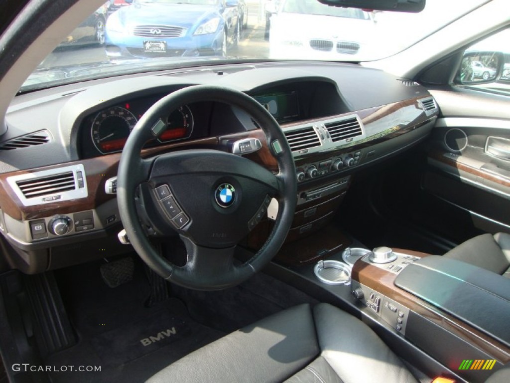2007 BMW 7 Series 750i Sedan Black Dashboard Photo #52668193