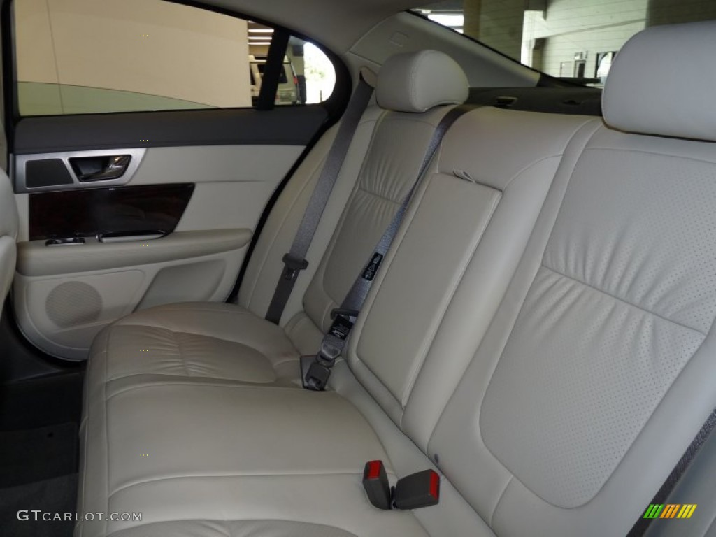 2011 XF Premium Sport Sedan - Vapour Grey Metallic / Ivory White/Oyster Grey photo #18