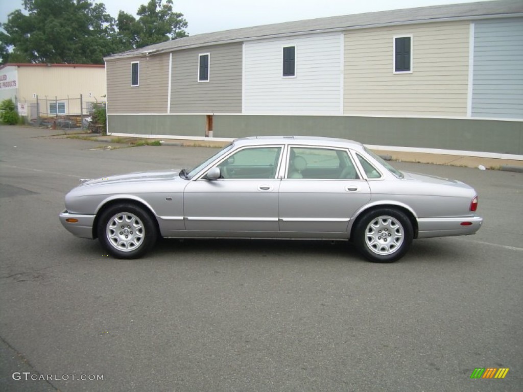 Platinum Silver Metallic 2001 Jaguar XJ XJ8 Exterior Photo #52670170