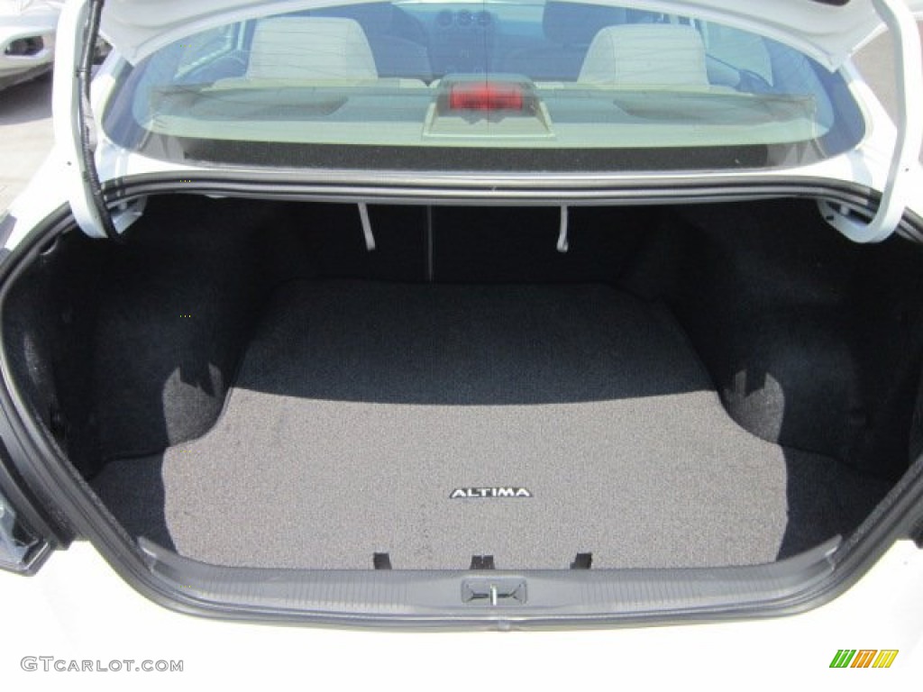2012 Nissan Altima 2.5 S Trunk Photo #52670305