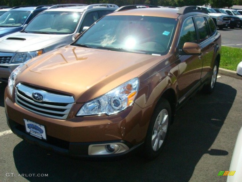 2011 Outback 2.5i Premium Wagon - Caramel Bronze Pearl / Warm Ivory photo #1
