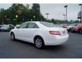 Super White - Camry LE Photo No. 36