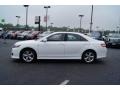 Super White - Camry SE Photo No. 5
