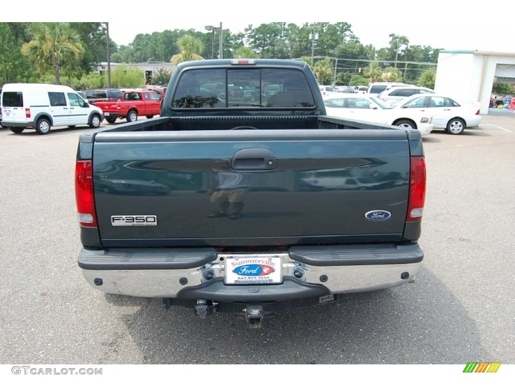 2006 F350 Super Duty Lariat Crew Cab Dually - Dark Green Satin Metallic / Tan photo #16