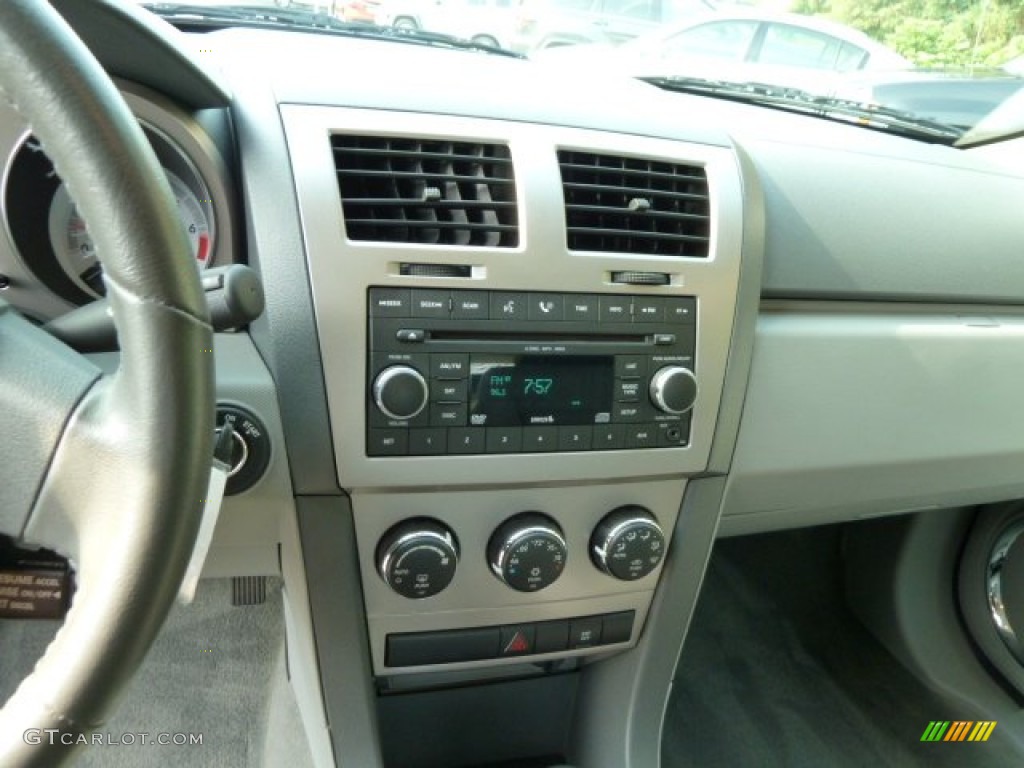 2008 Dodge Avenger R/T AWD Controls Photos