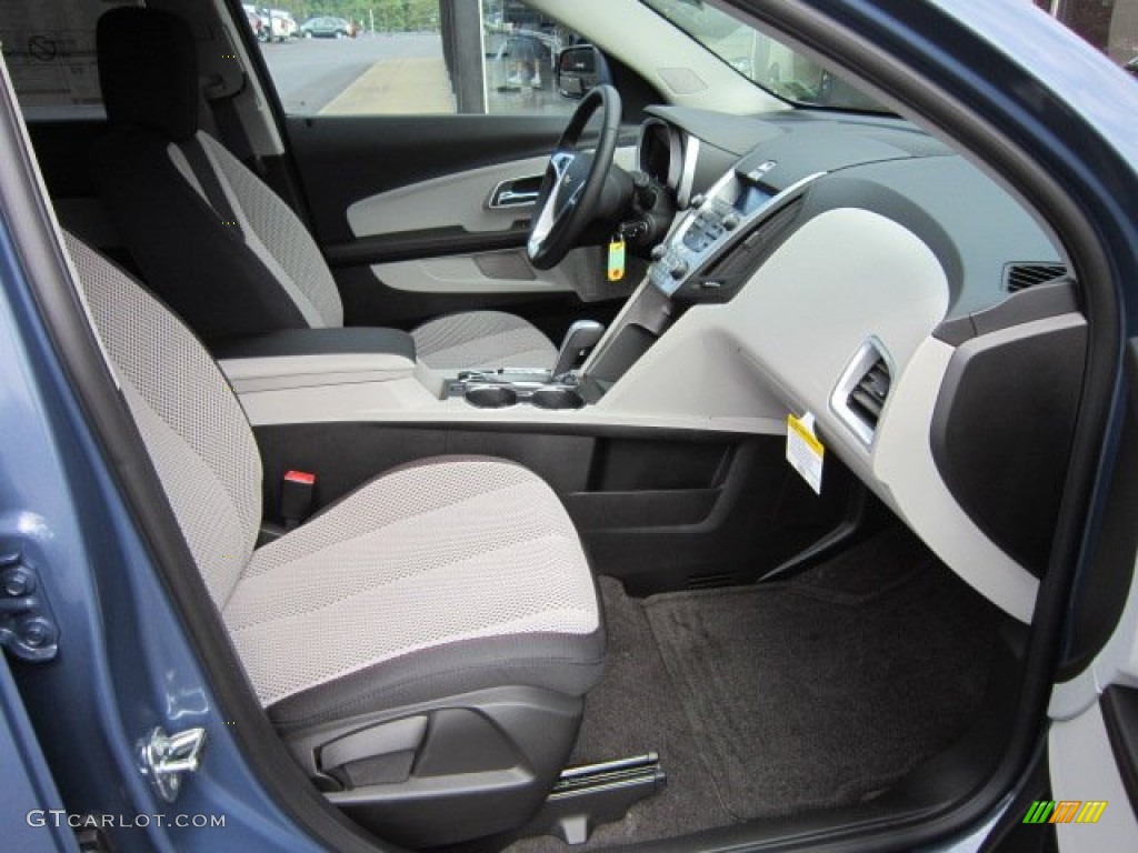 Light Titanium/Jet Black Interior 2011 Chevrolet Equinox LT AWD Photo #52675570